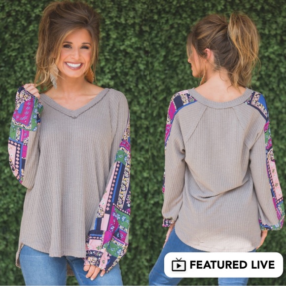 Kori America Tops - NWOT - Kori USA Printed Multi- Color Long Sleeve Top